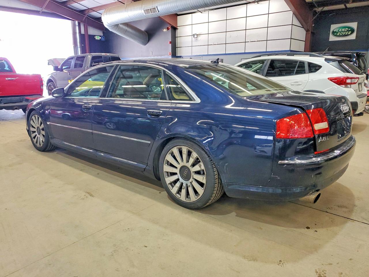 Audi A8 L Quattro
