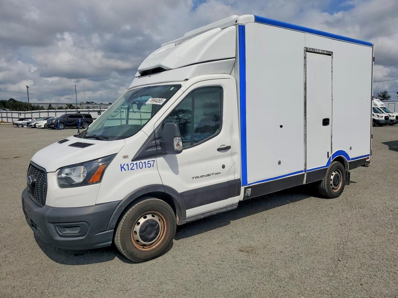 Salvage Ford Transit Image