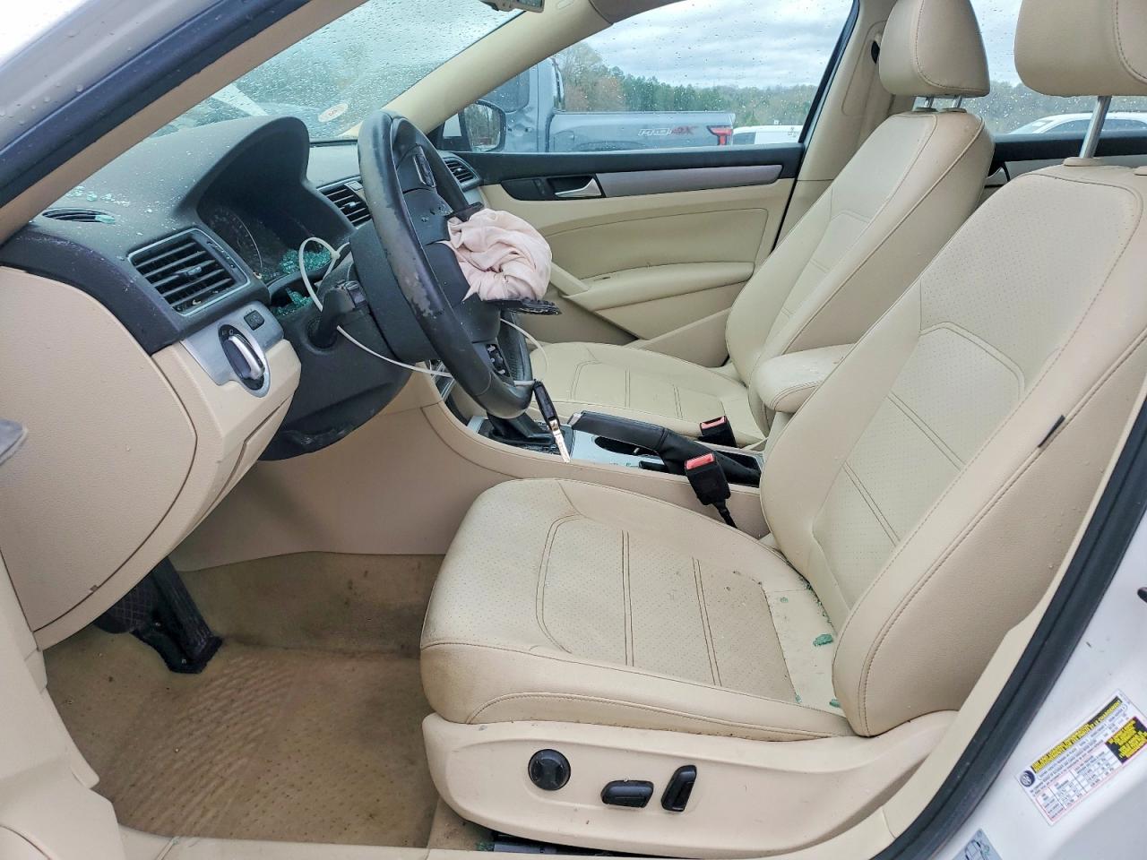 Volkswagen Passat Se
