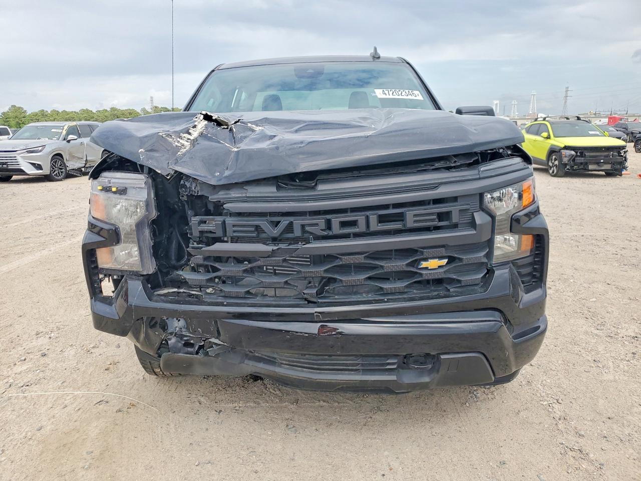 Chevrolet Silverado C1500 Custom