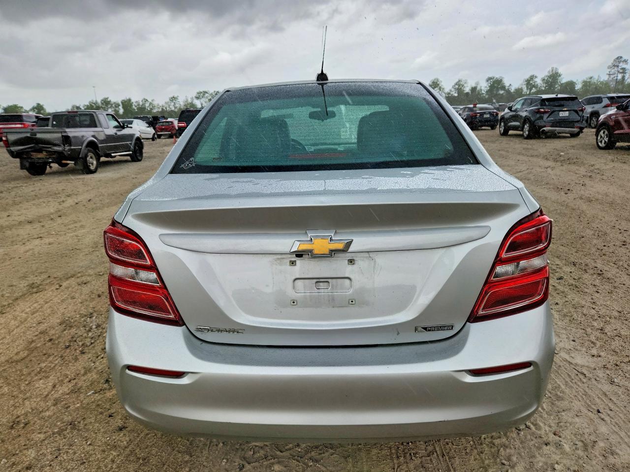Chevrolet Sonic Premier