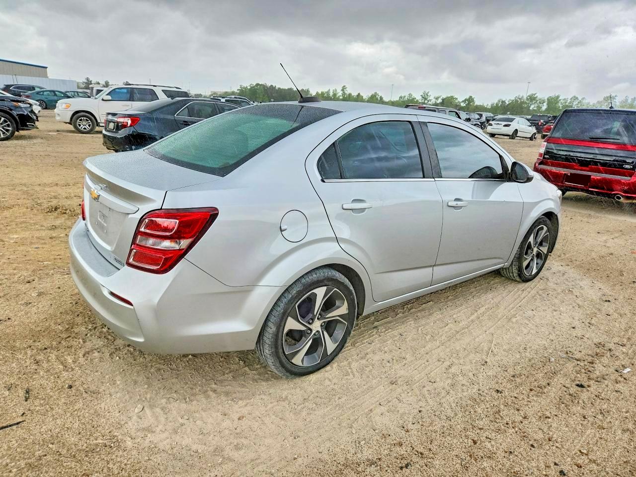 Chevrolet Sonic Premier