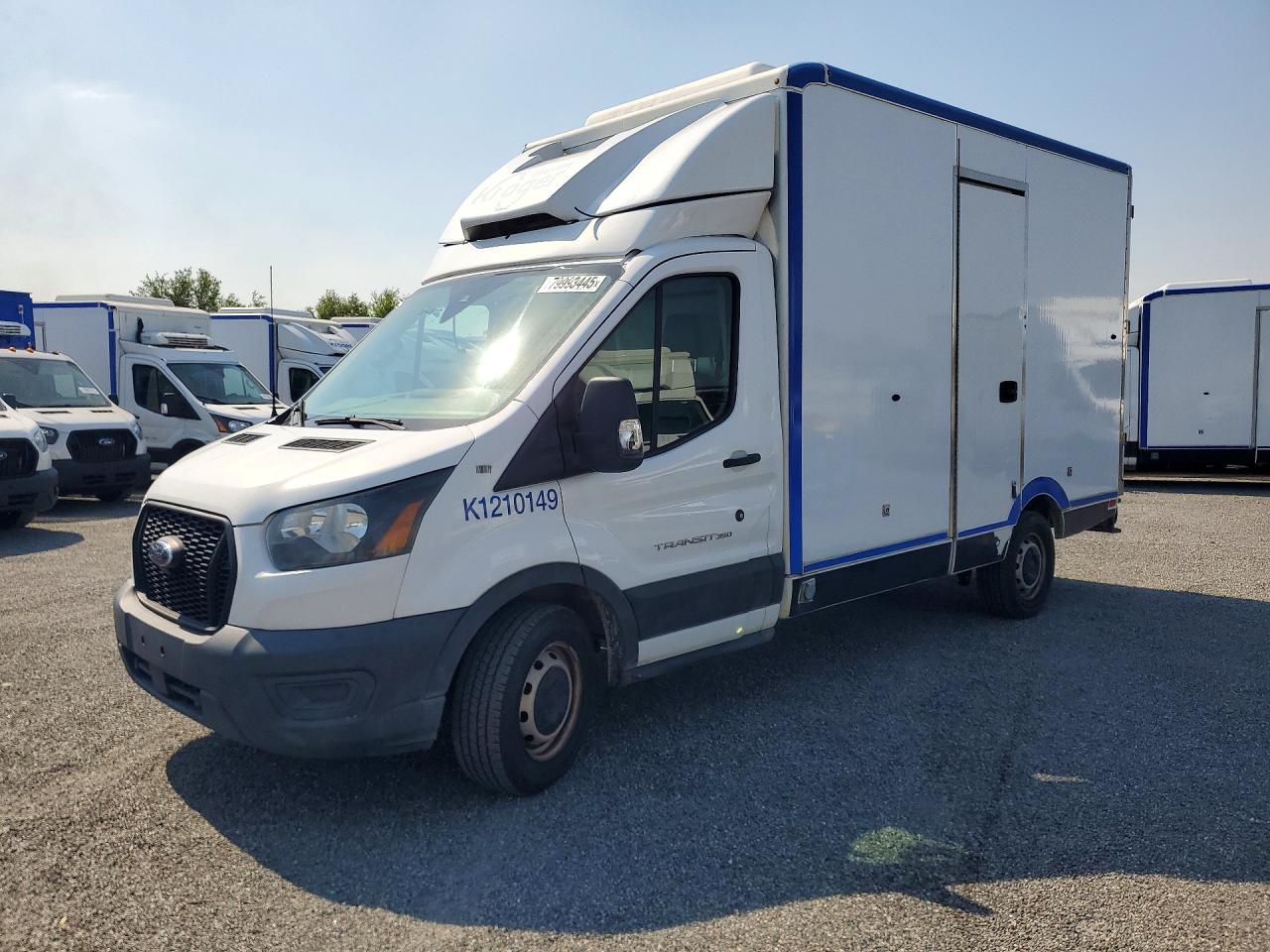Salvage Ford Transit Image