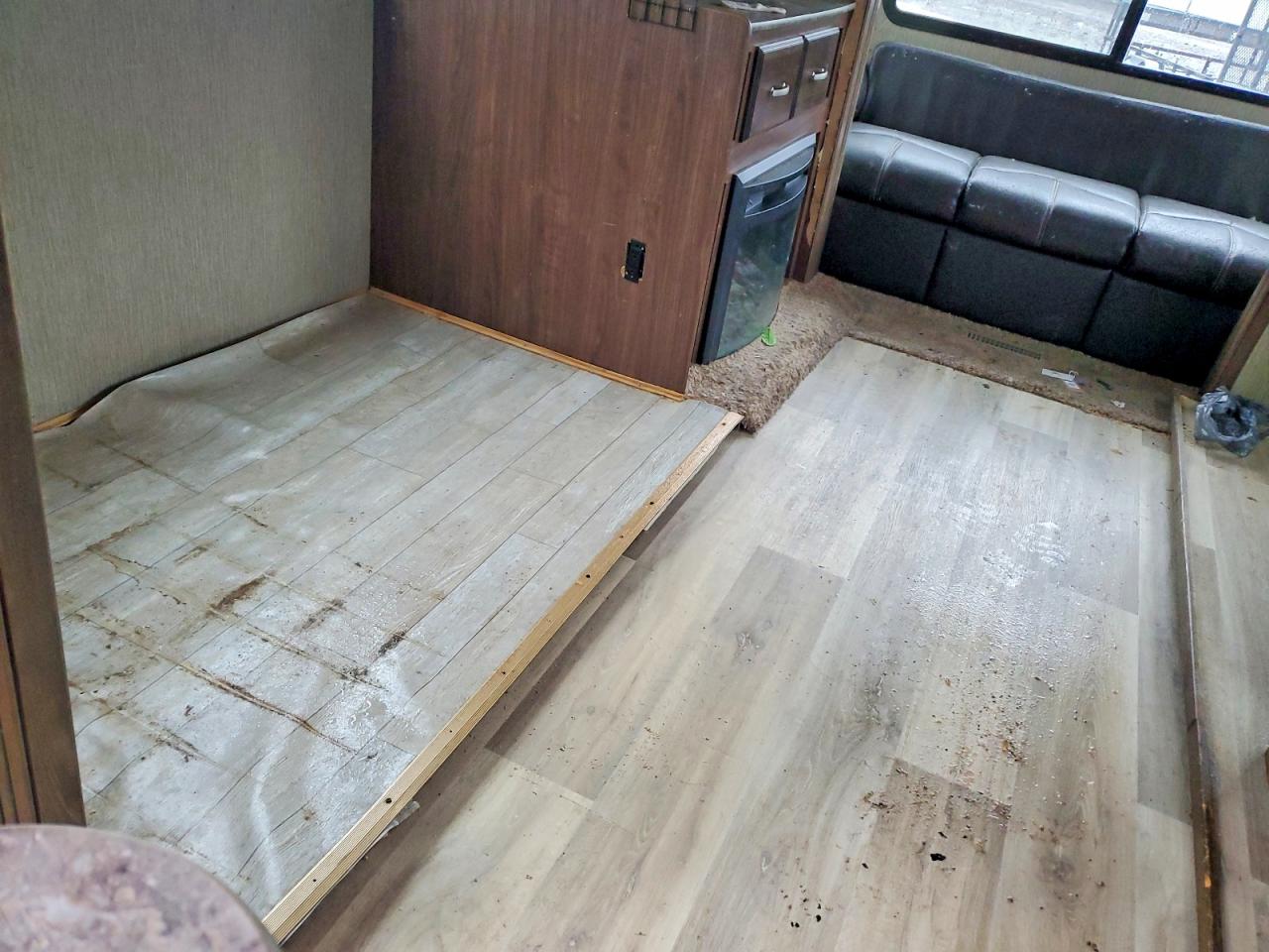 Dutchmen Denali Rv
