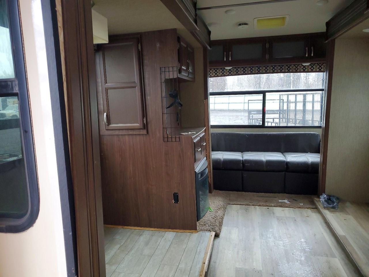 Dutchmen Denali Rv