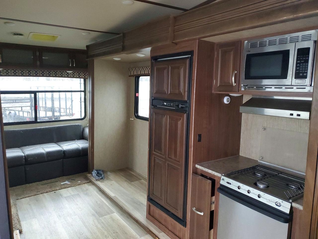Dutchmen Denali Rv