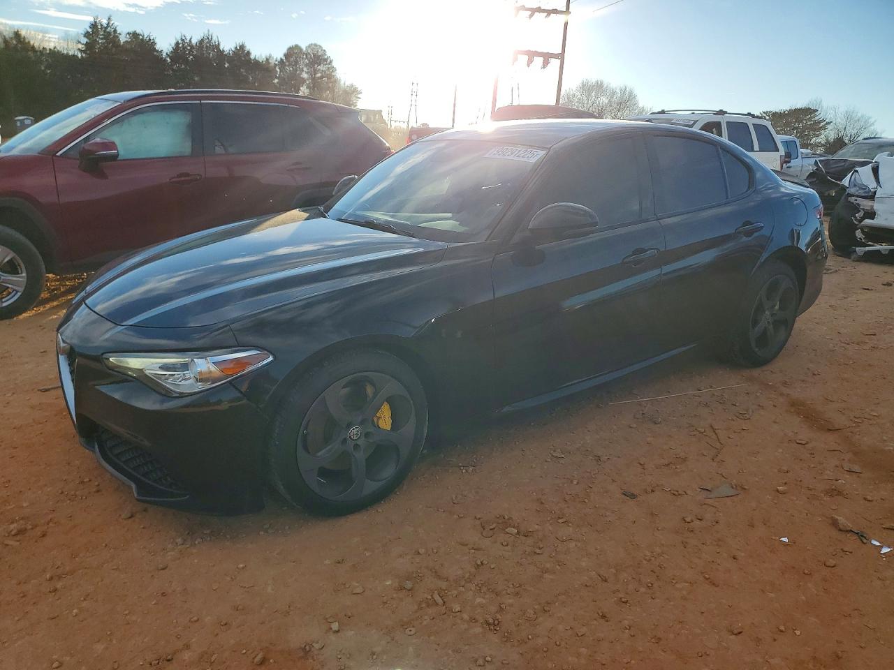 Salvage Alfa Romeo Giulia Image