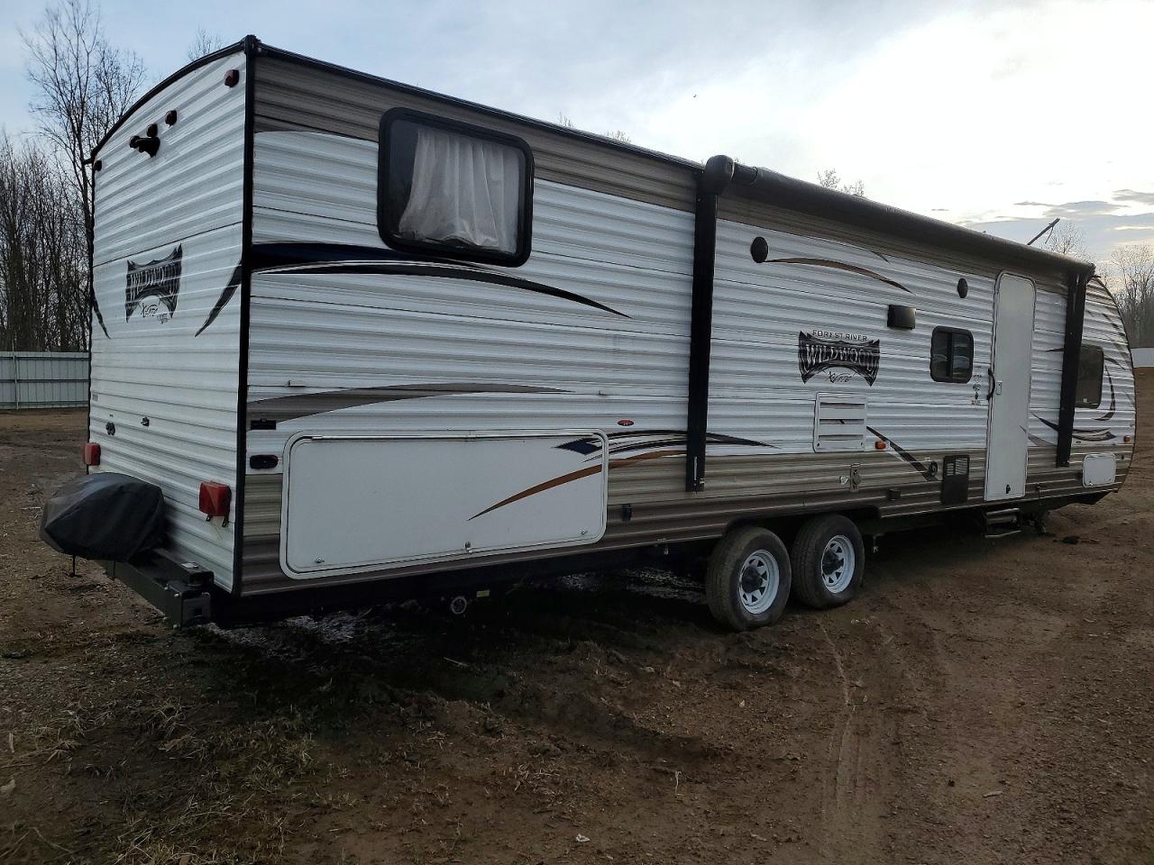 Forest River Wildwood T