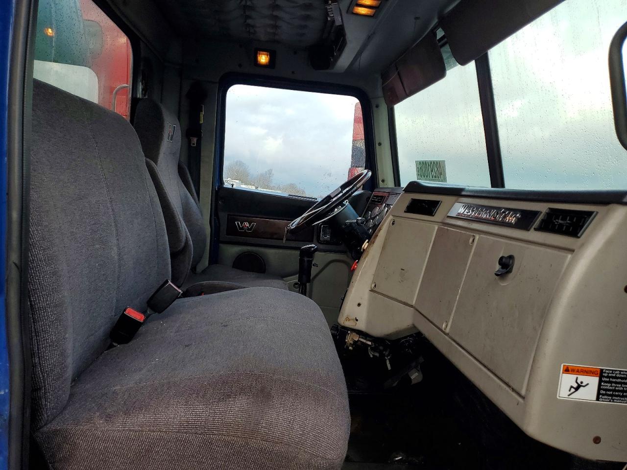 Western Star Auto Car 4900