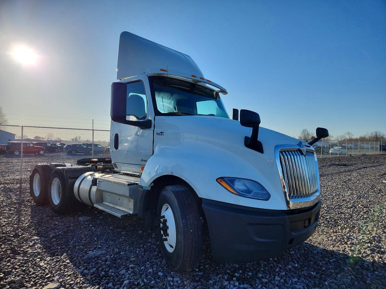 Salvage International Lt625 Image