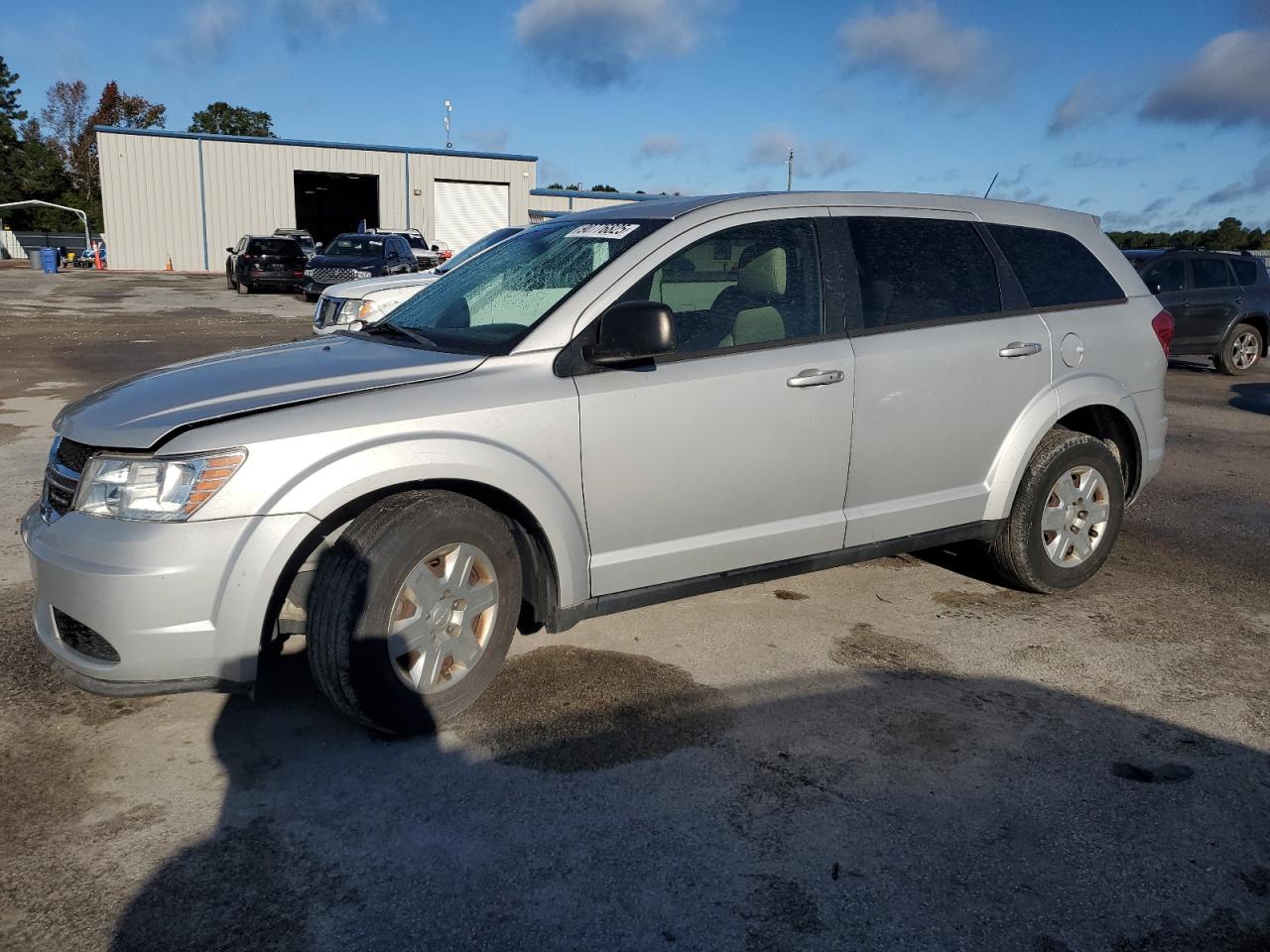 Salvage Dodge Journey Image