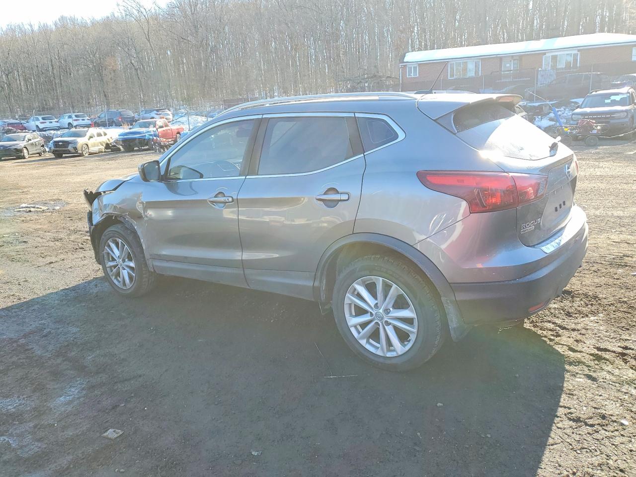 Nissan Rogue S