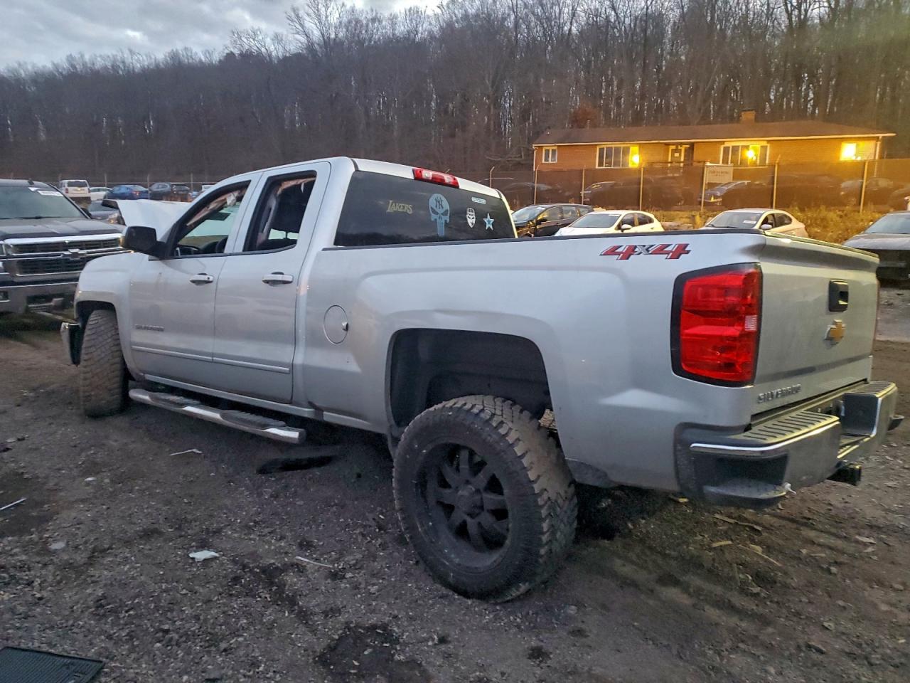 Chevrolet Silverado Ld K1500 Lt