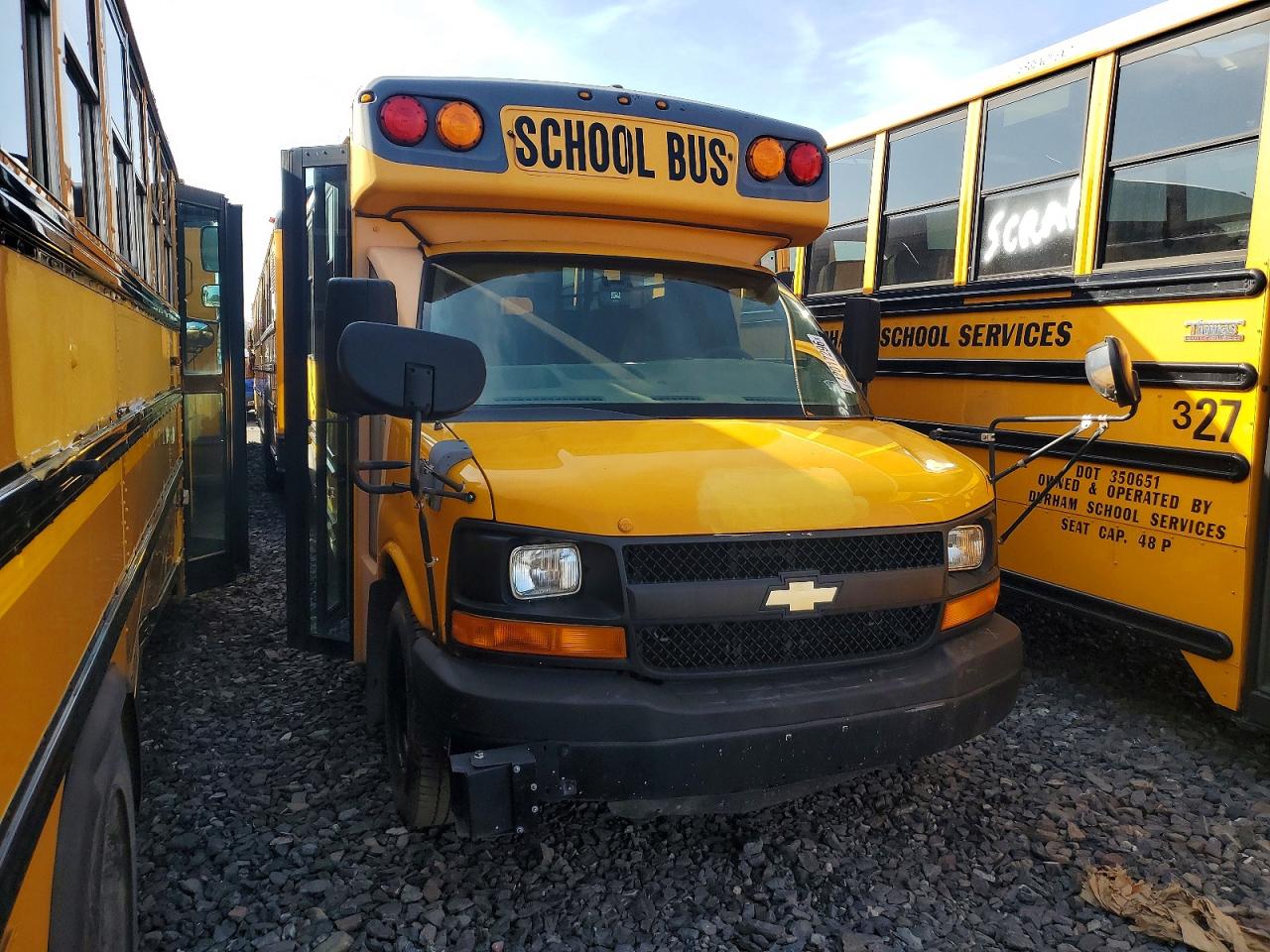 Salvage Chevrolet Express Image