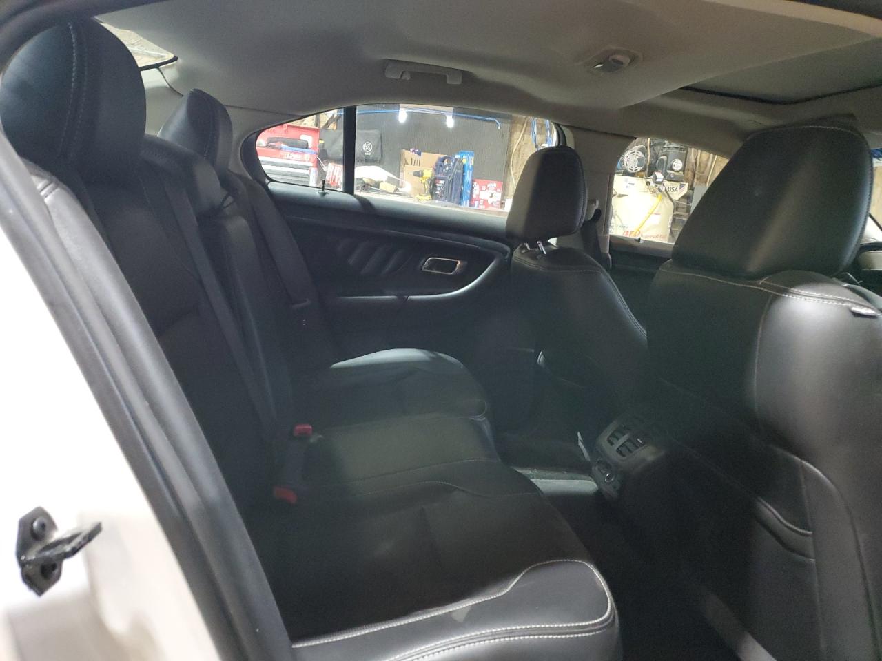 Ford Taurus Limited