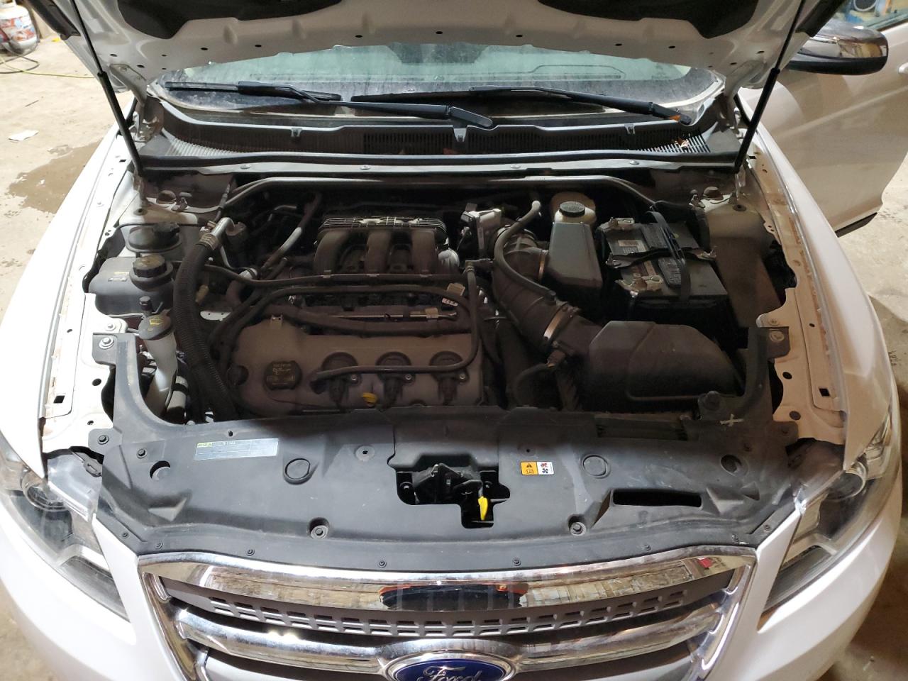 Ford Taurus Limited