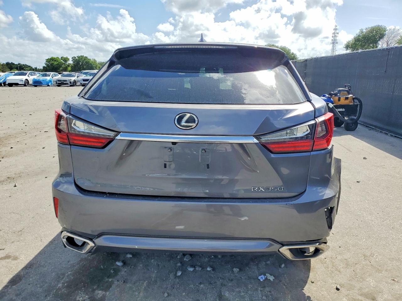 Lexus RX Base