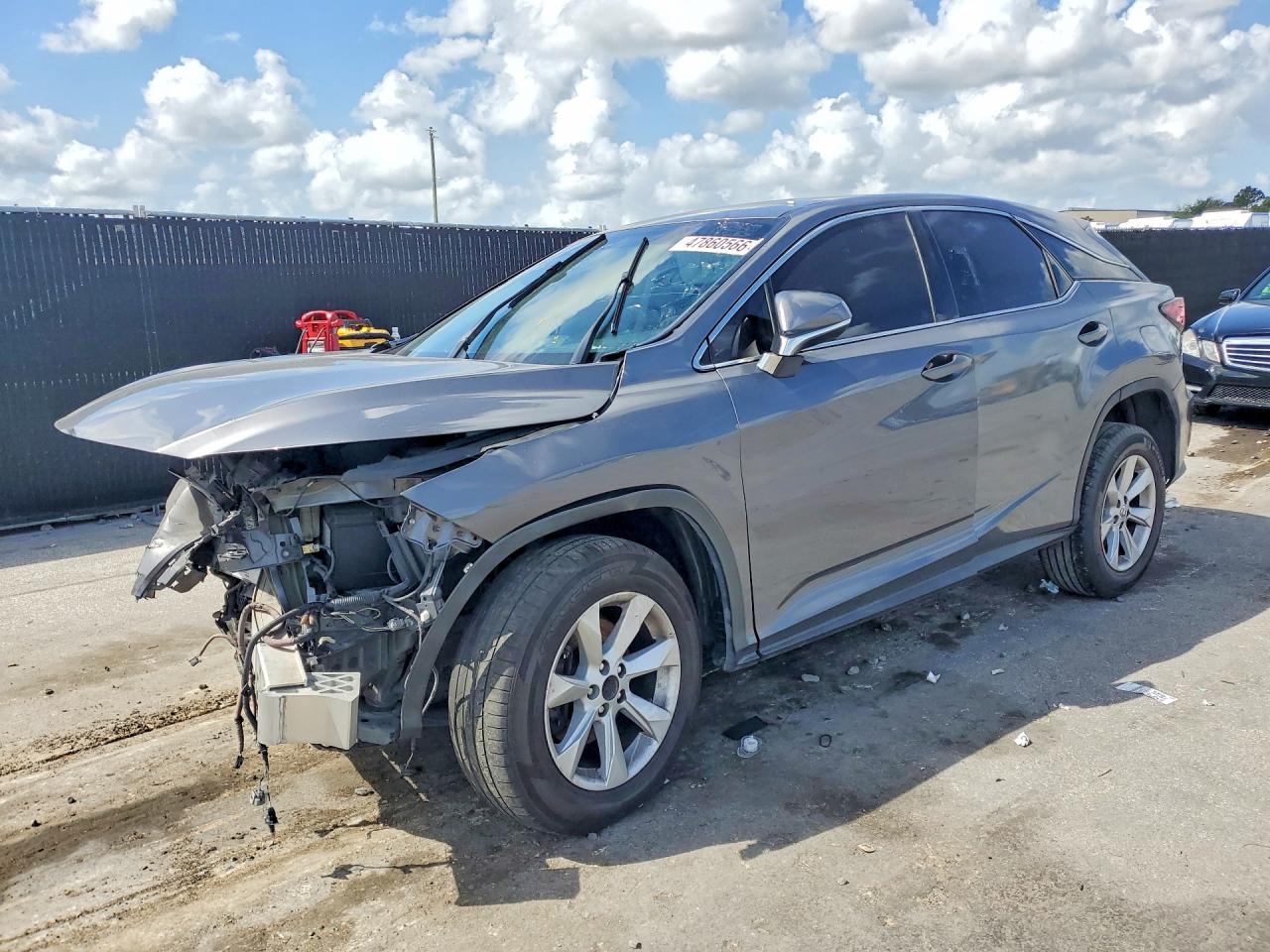 Salvage Lexus RX Image