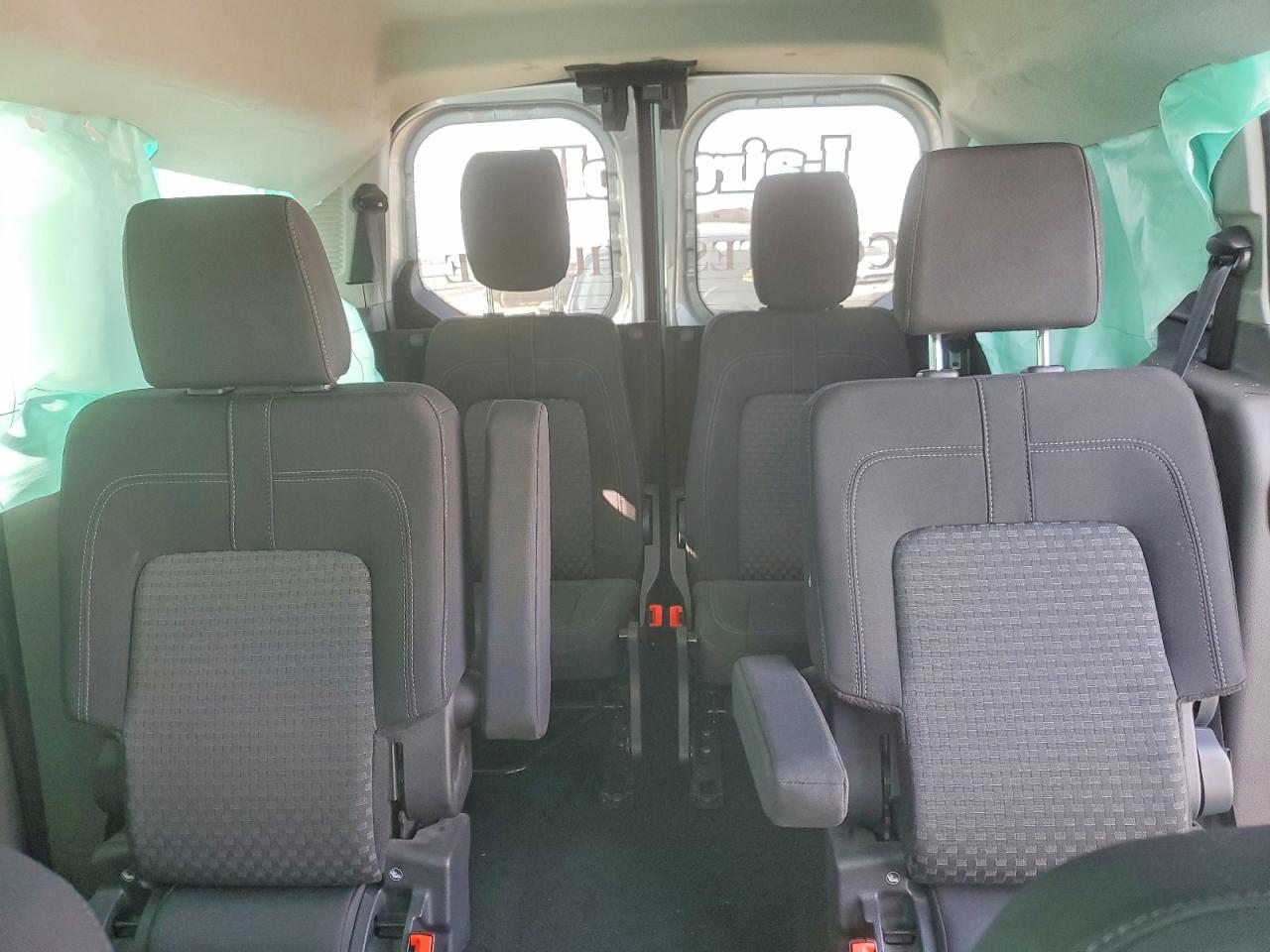 Ford Transit Titanium