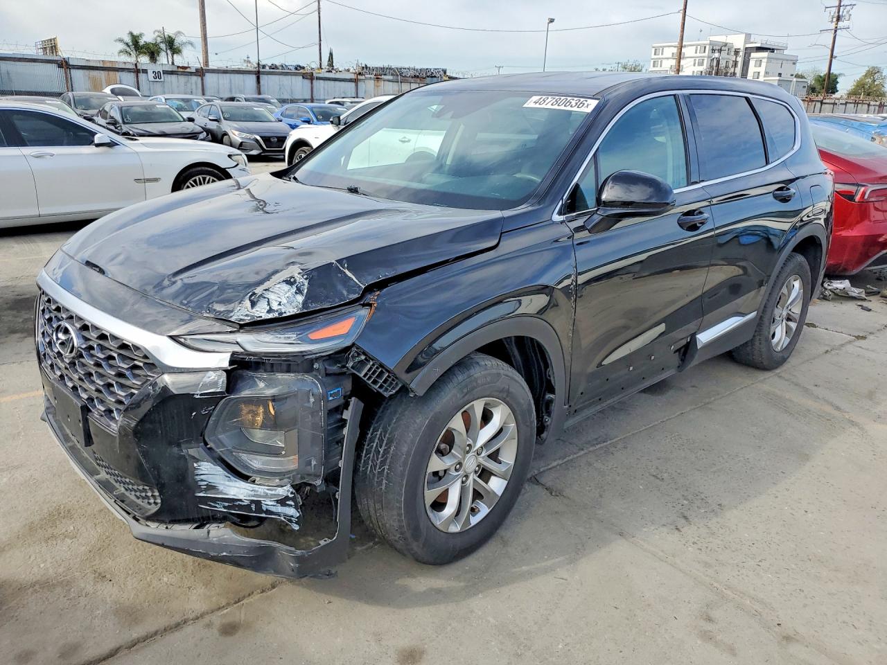 Salvage Hyundai SANTA FE Image