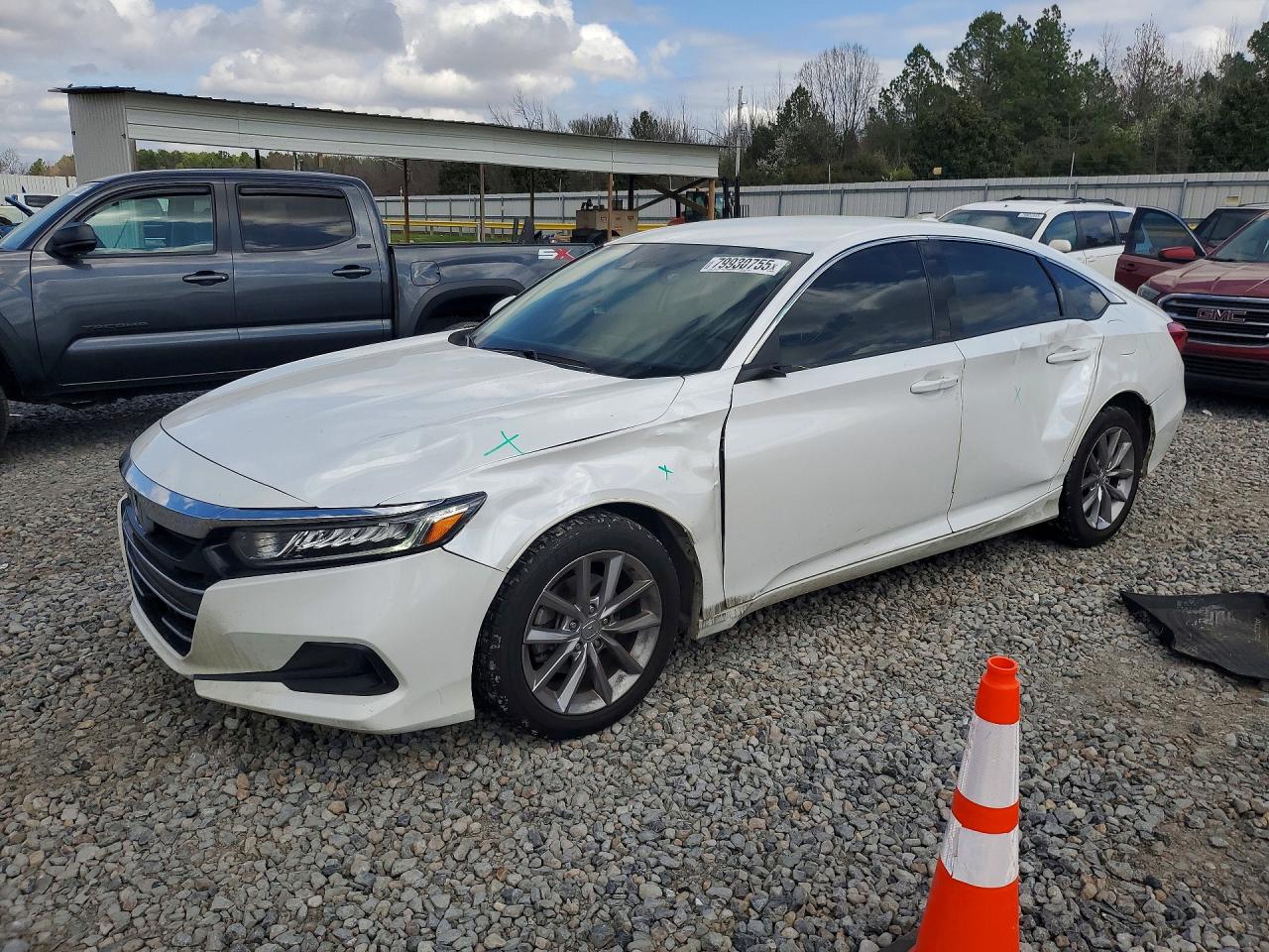 Salvage Honda Accord Image