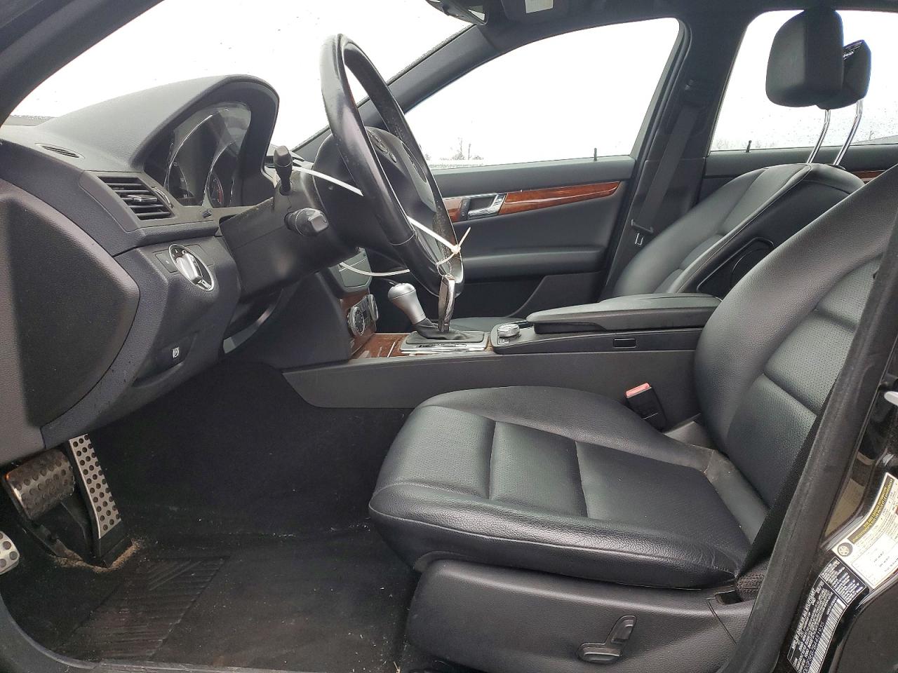 Mercedes-Benz C-Class 300