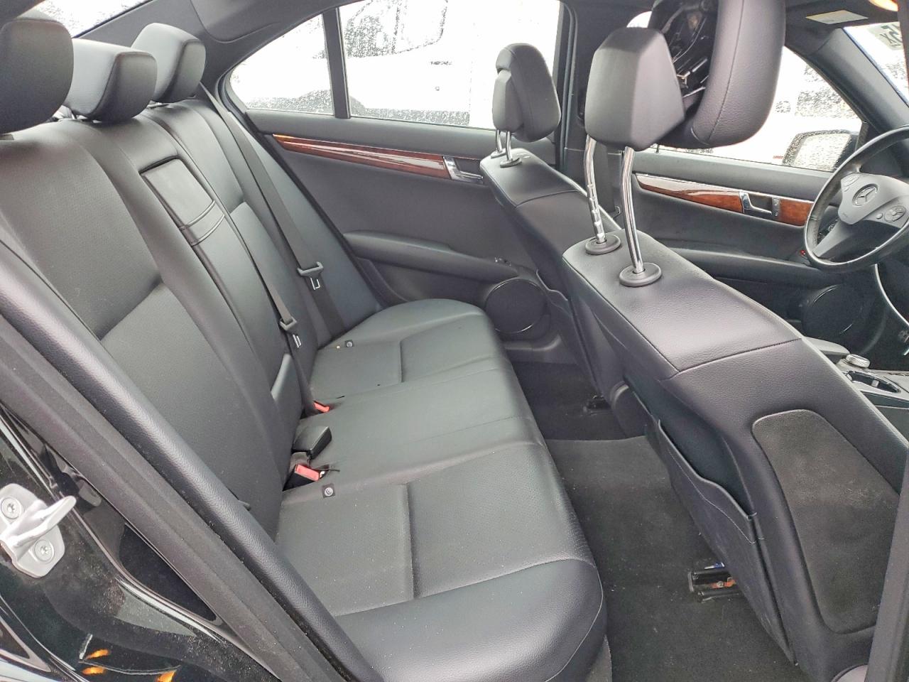 Mercedes-Benz C-Class 300