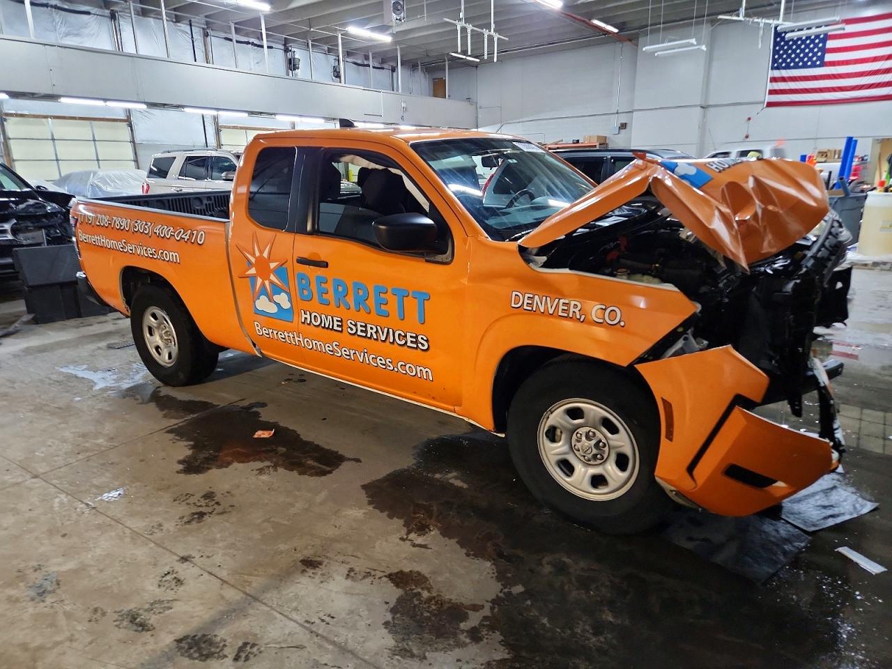 Nissan Frontier S