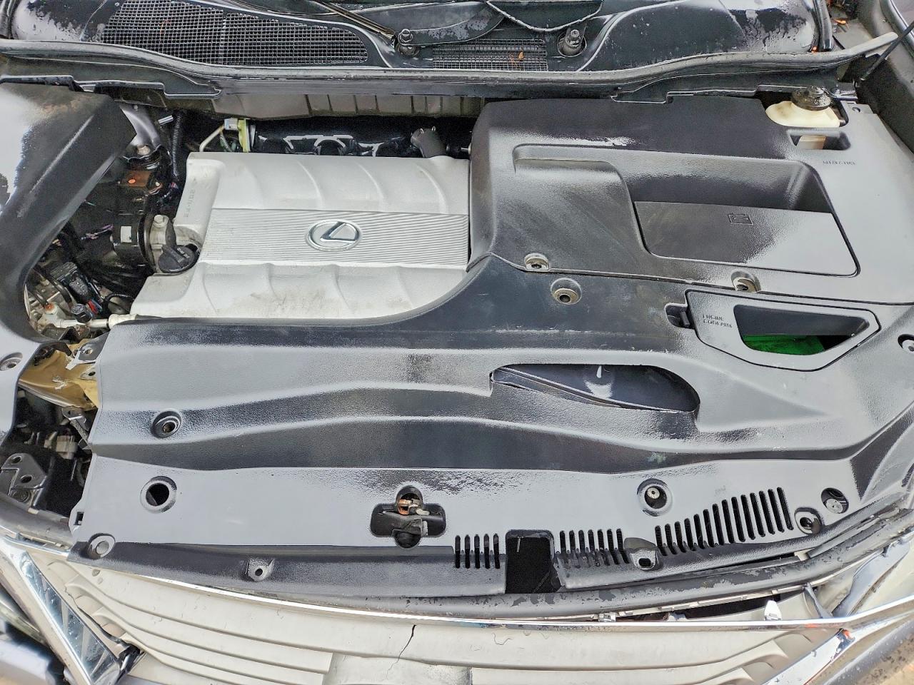Lexus RX Base