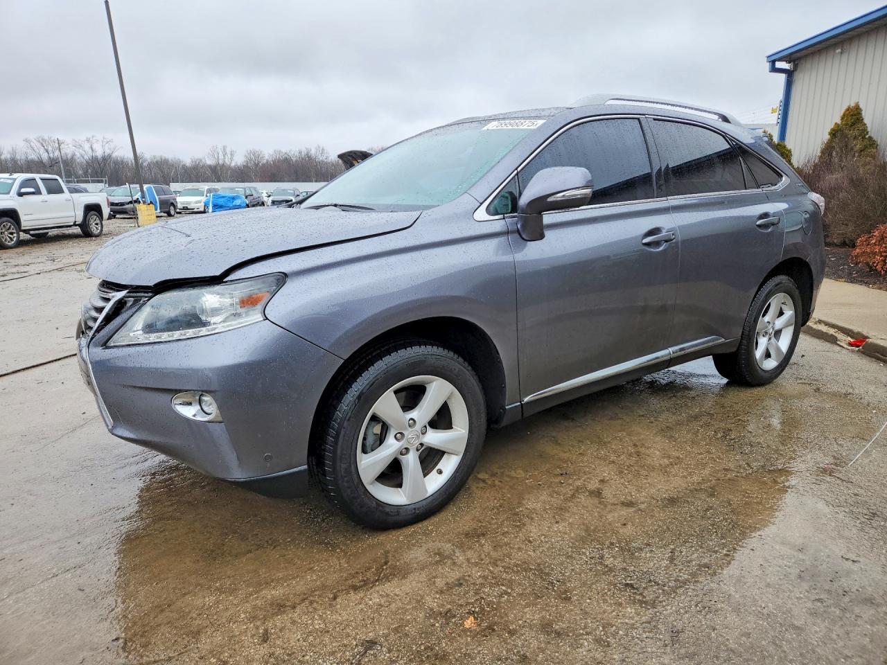 Salvage Lexus RX Image