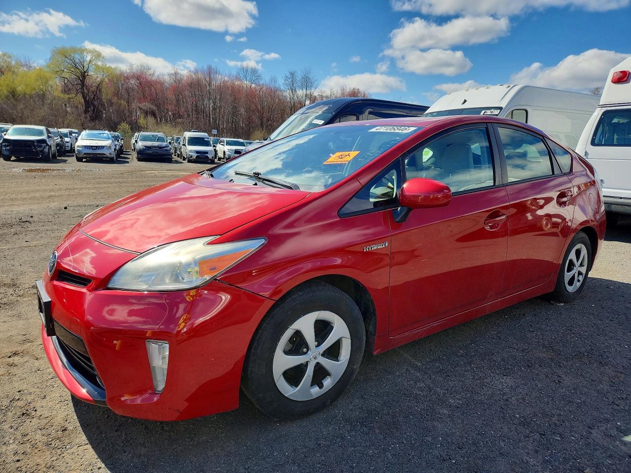 Salvage Toyota Prius Image