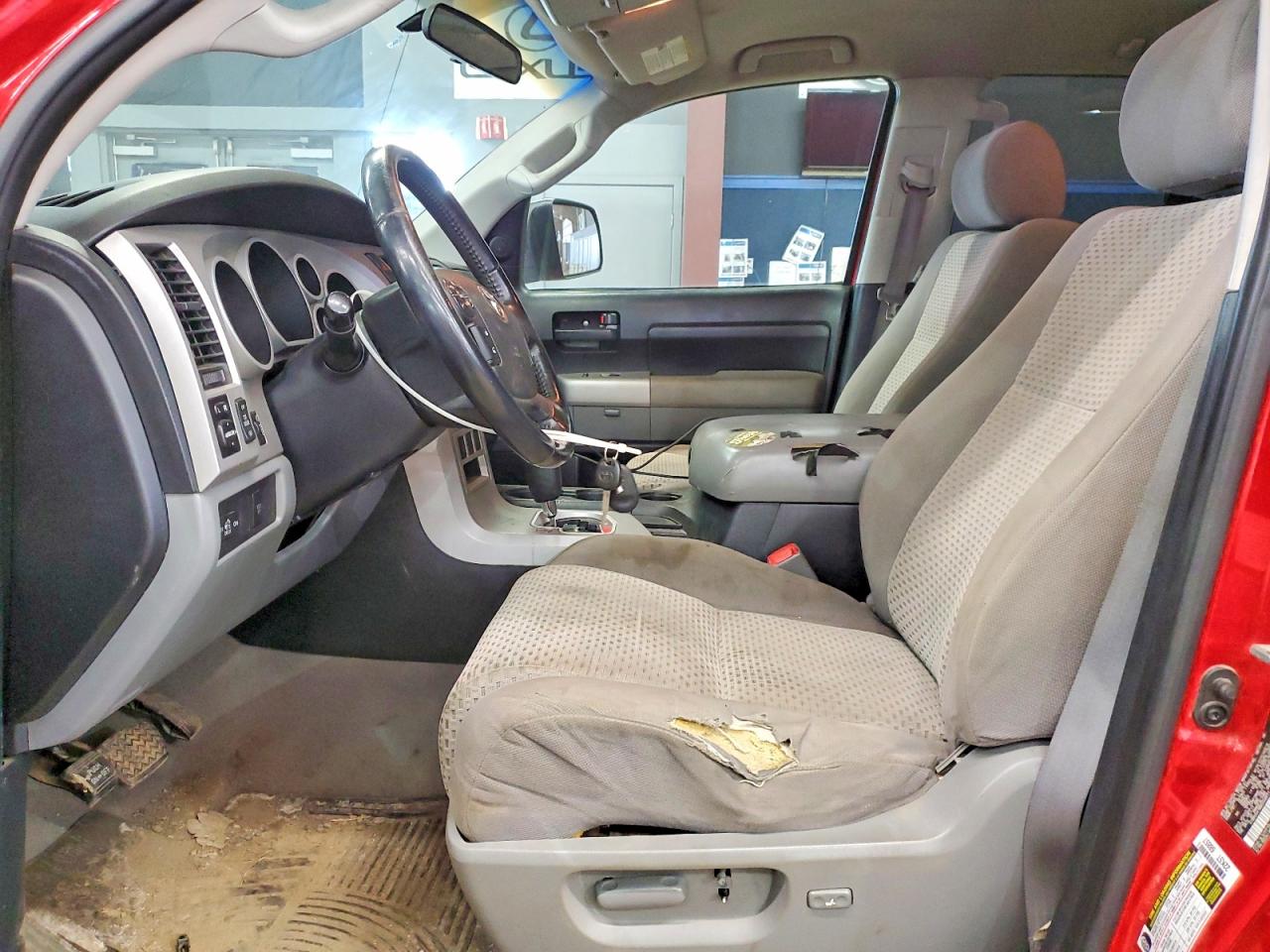Toyota Tundra Sr5
