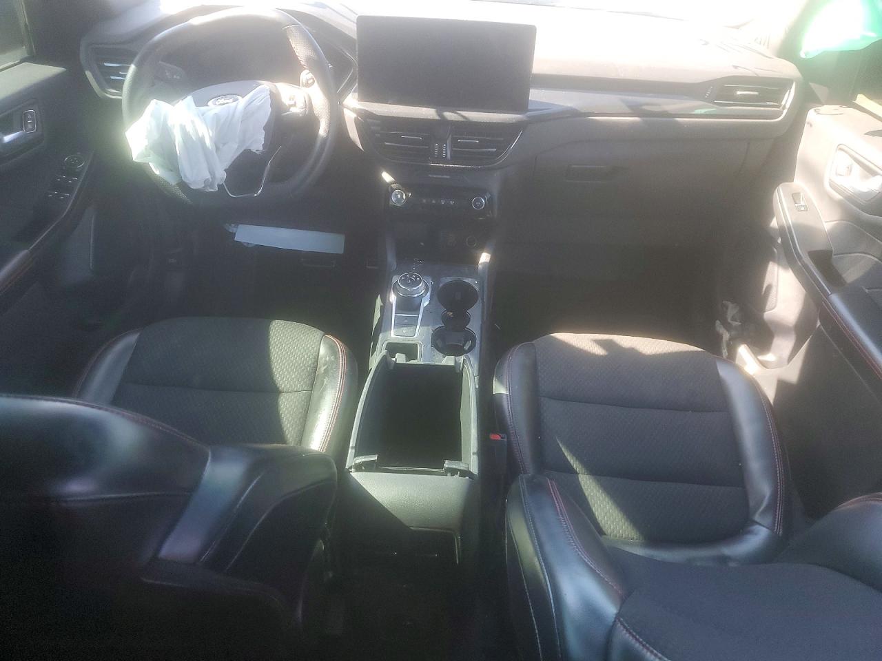 Ford Escape St Line