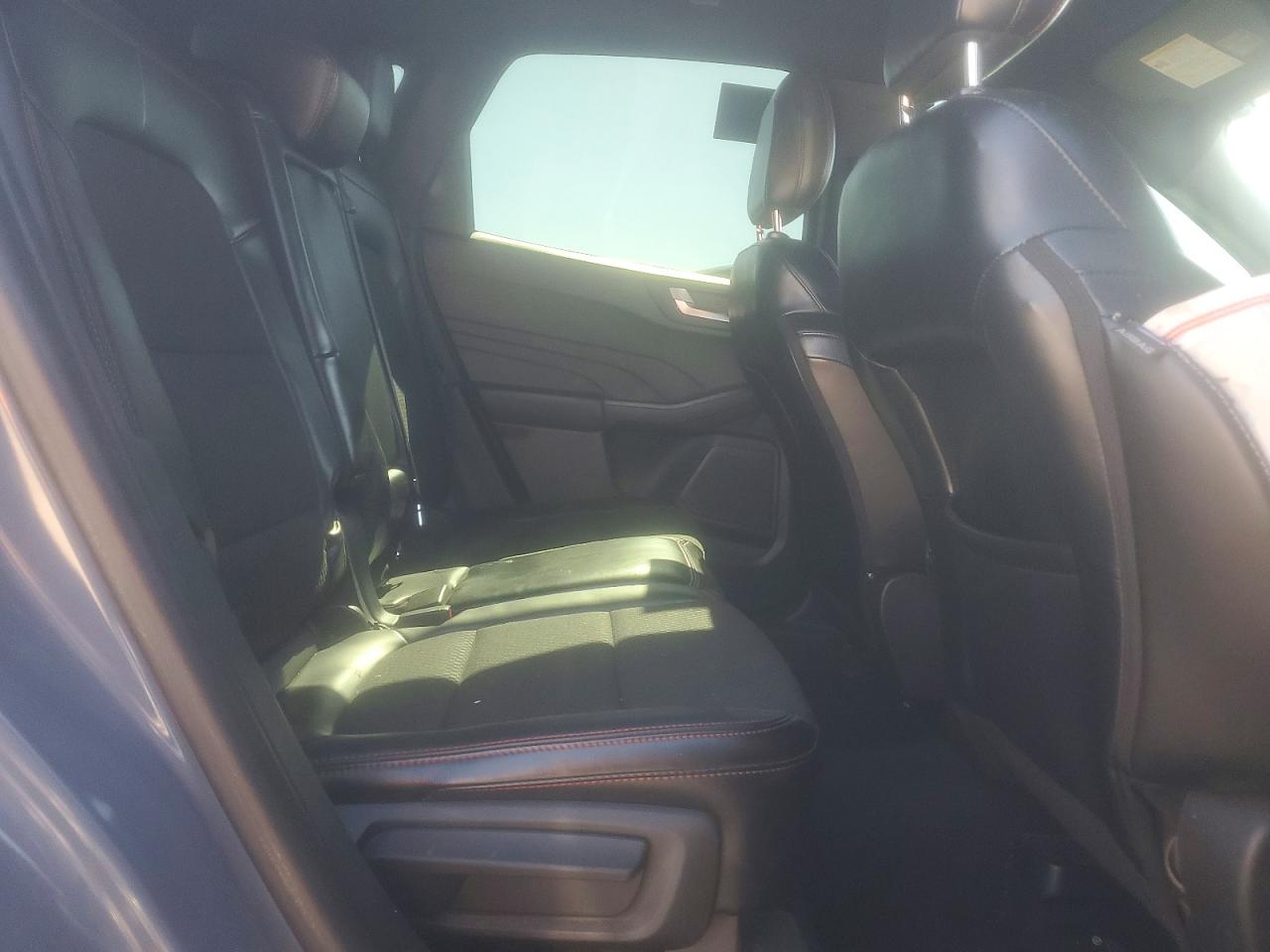 Ford Escape St Line