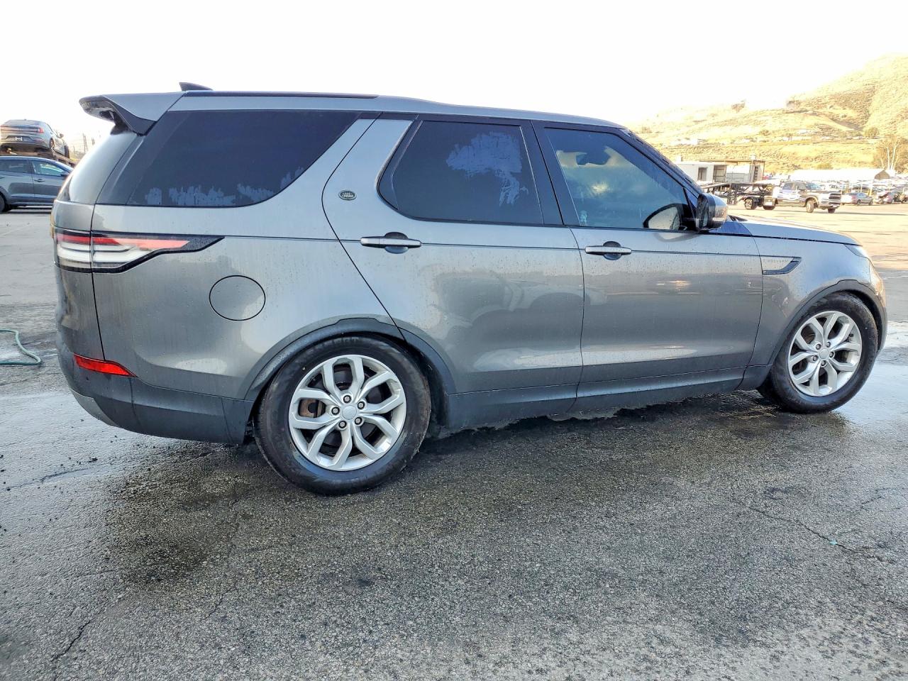 Land Rover Discovery Se