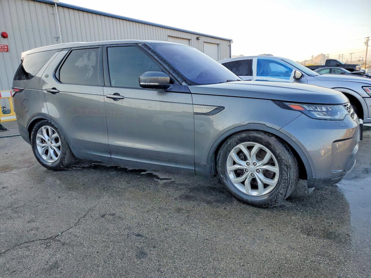 Land Rover Discovery Se
