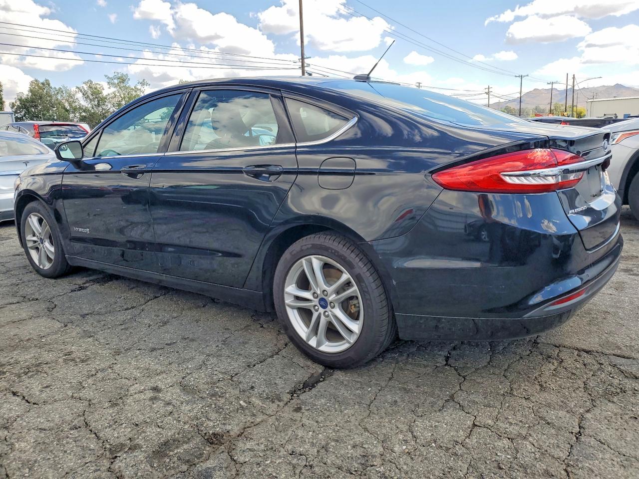 Ford Fusion Se Hybrid