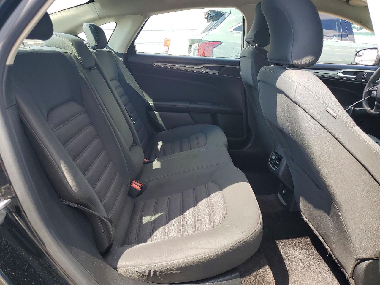 Ford Fusion Se Hybrid