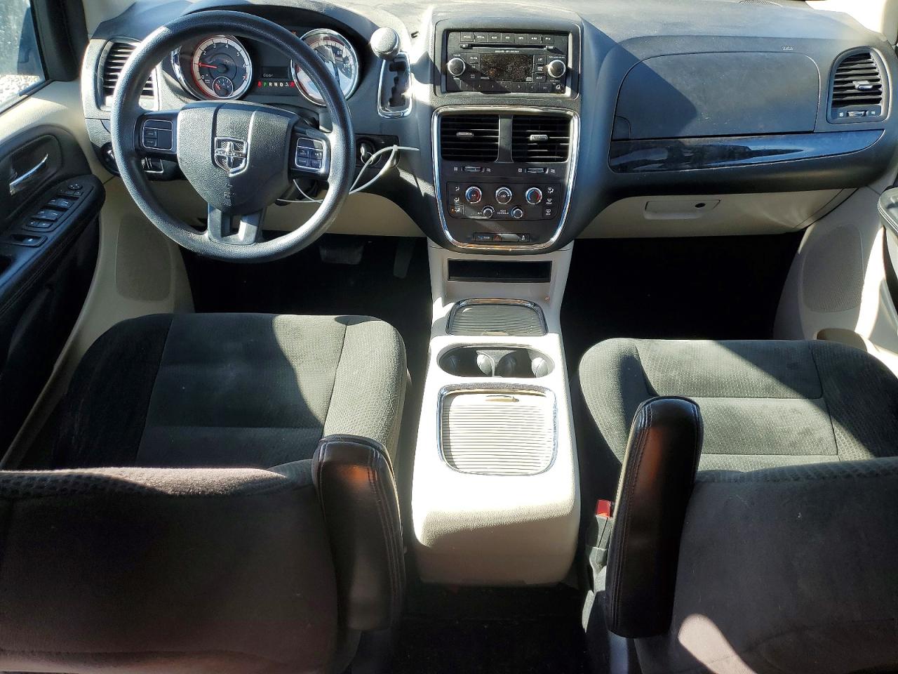Dodge Caravan Sxt