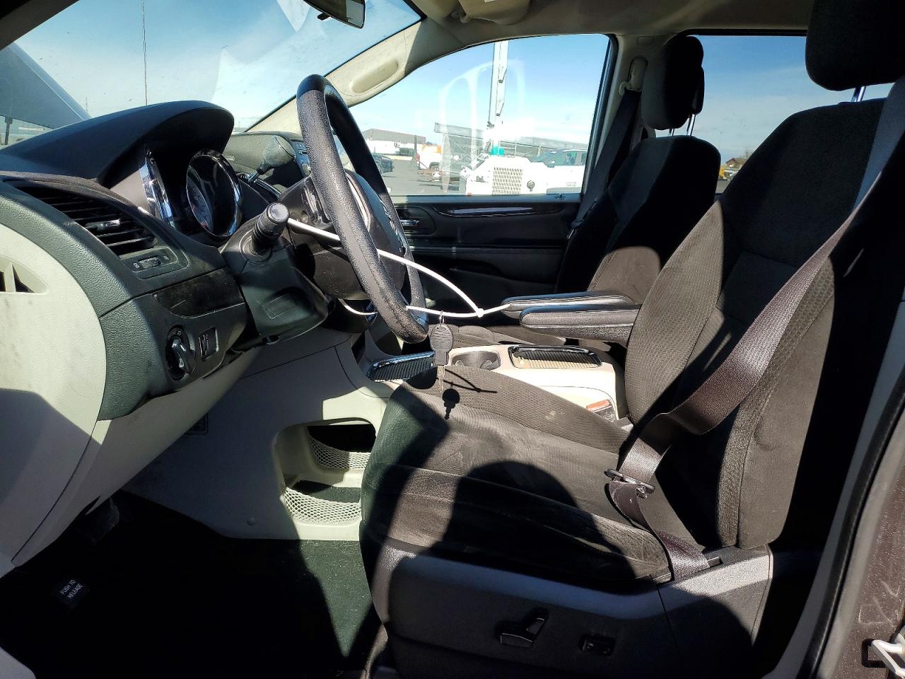 Dodge Caravan Sxt