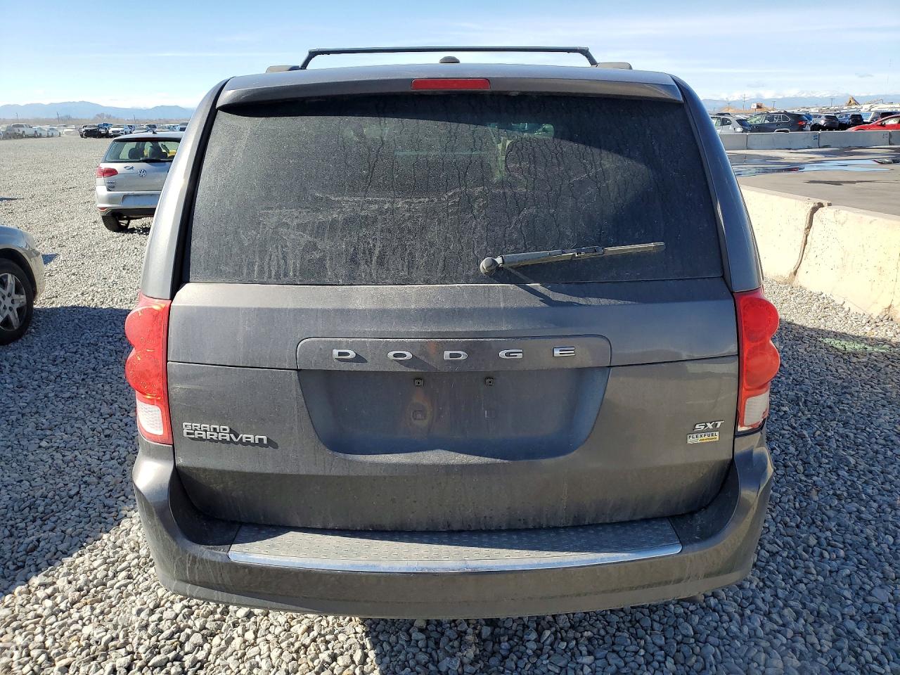 Dodge Caravan Sxt
