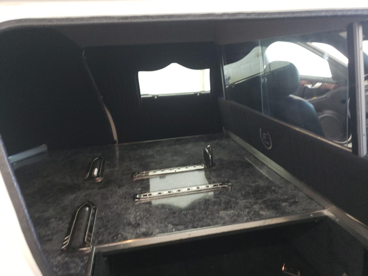 Cadillac Commercial Chassis W62