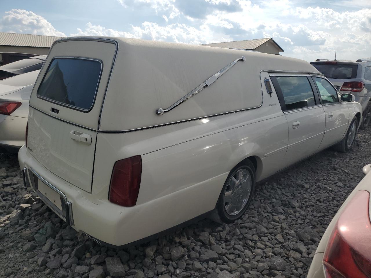 Cadillac Commercial Chassis W62