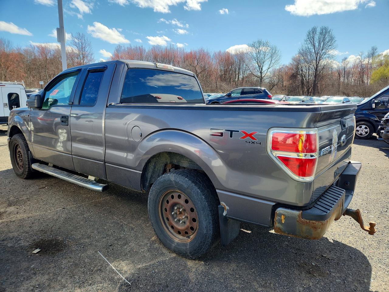 Ford F-150 Super Cab