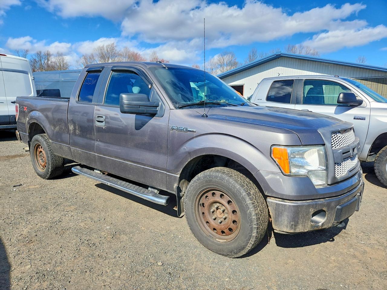 Ford F-150 Super Cab