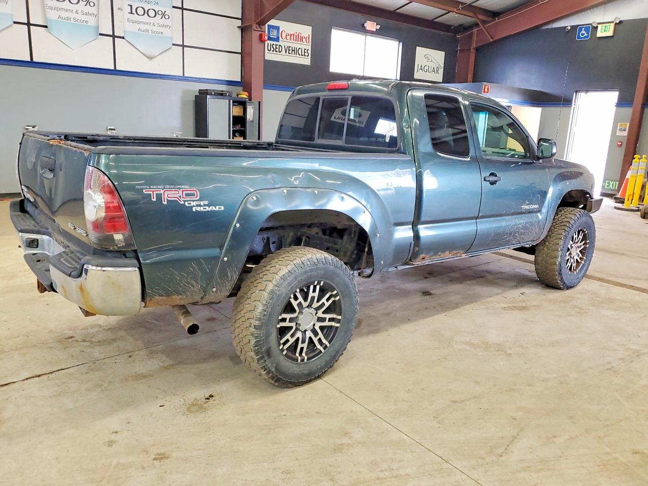 Toyota Tacoma V6