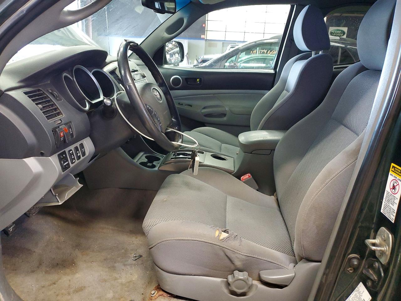 Toyota Tacoma V6