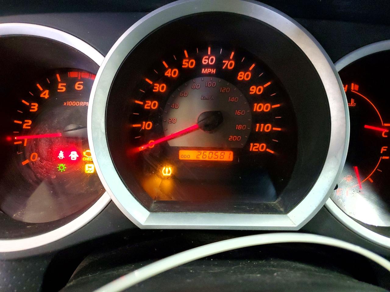 Toyota Tacoma V6
