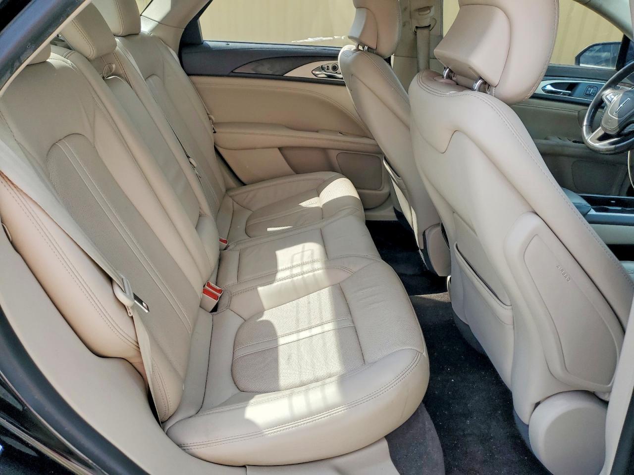 Lincoln MKZ Reserve