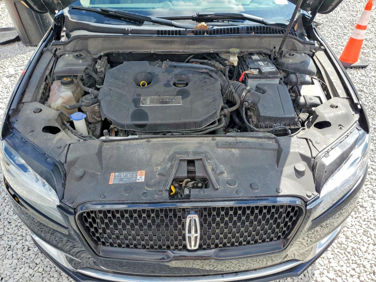Lincoln MKZ Reserve